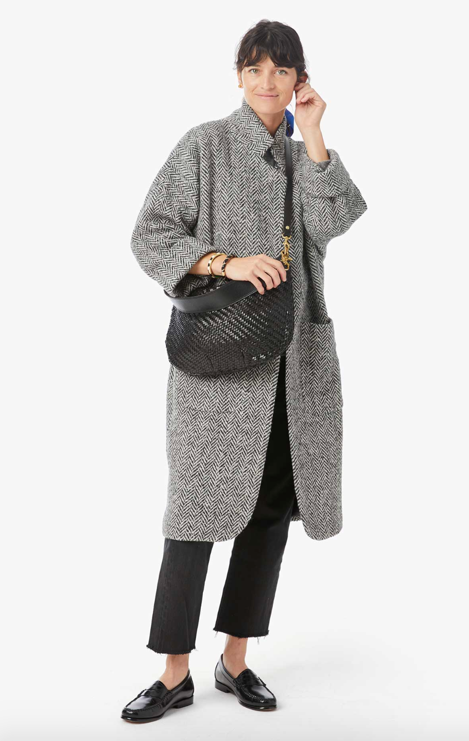 Moyen Messenger in Black Woven Zig Zag