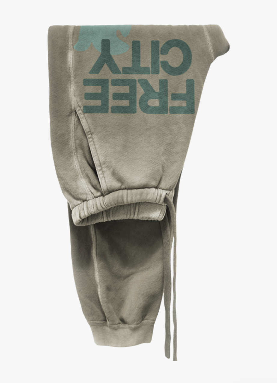 FreeCity_French_Terry_cotton_Sunfades_Pocket_Sweatpant_in_Shrooms_Green.png