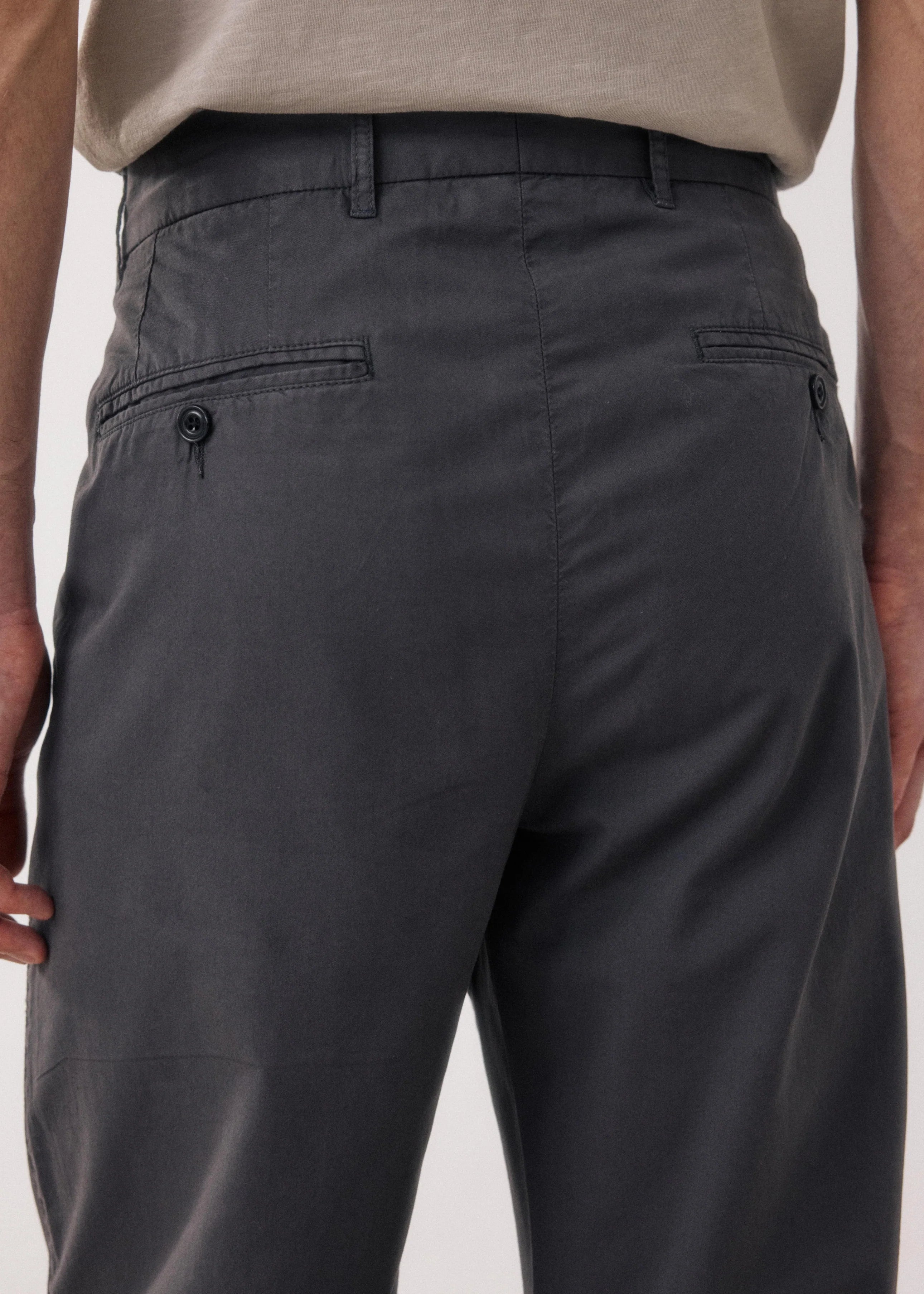 person wearing HARTFORD MENS Taylor Chino Pants in Carbon