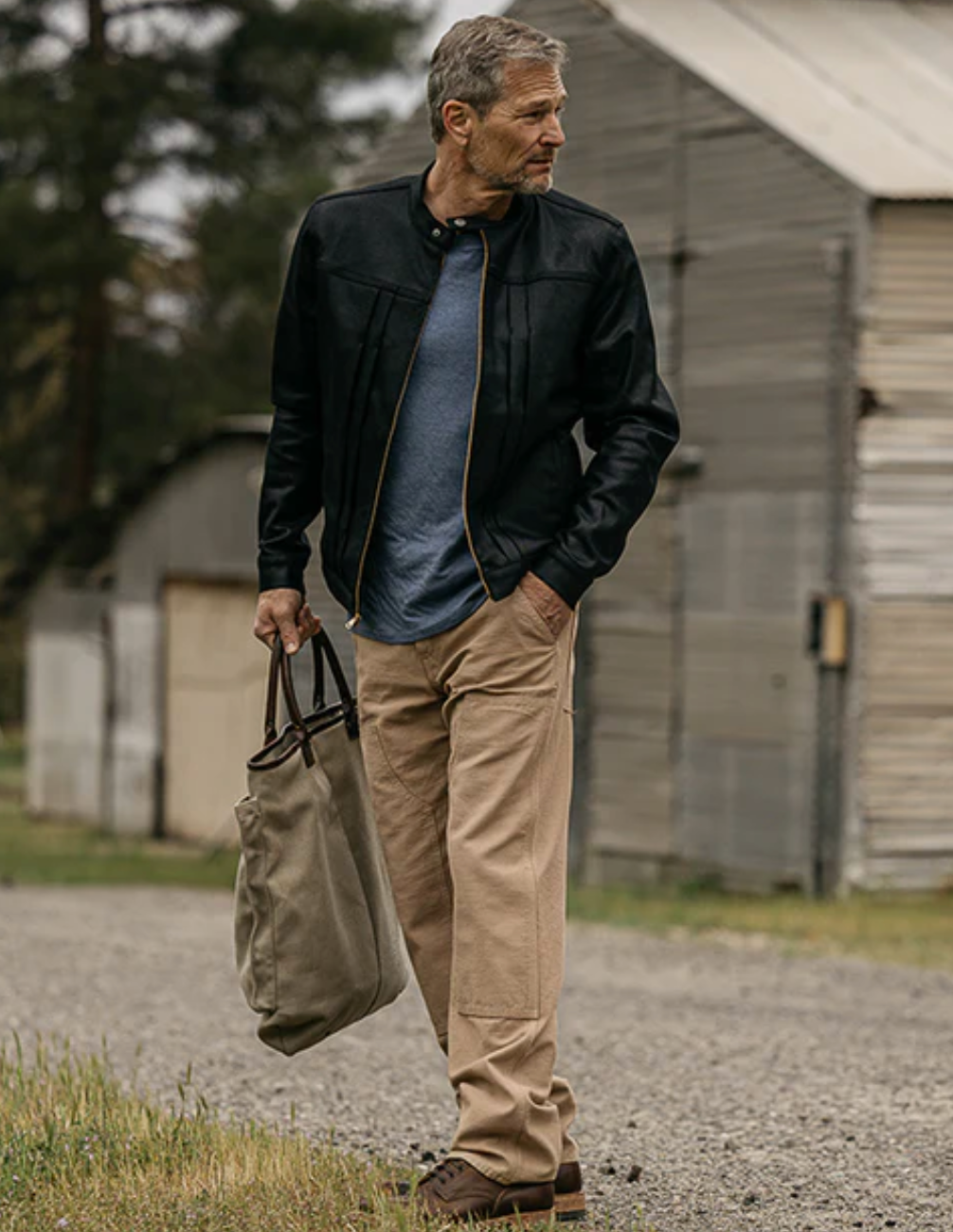 The Double Knee Pants Classic Straight in Sawdust