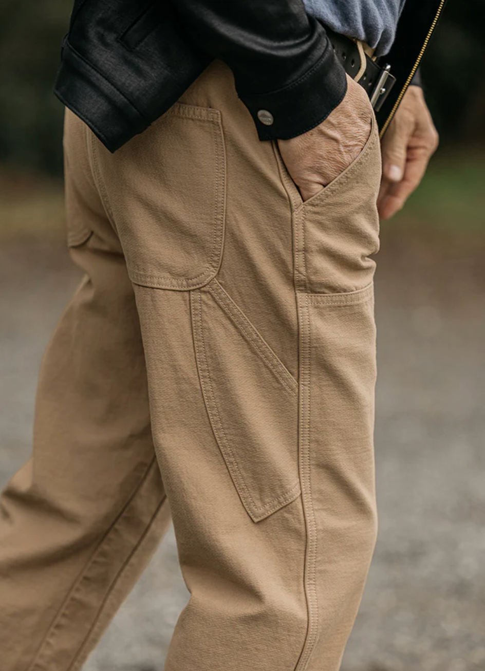 The Double Knee Pants Classic Straight in Sawdust