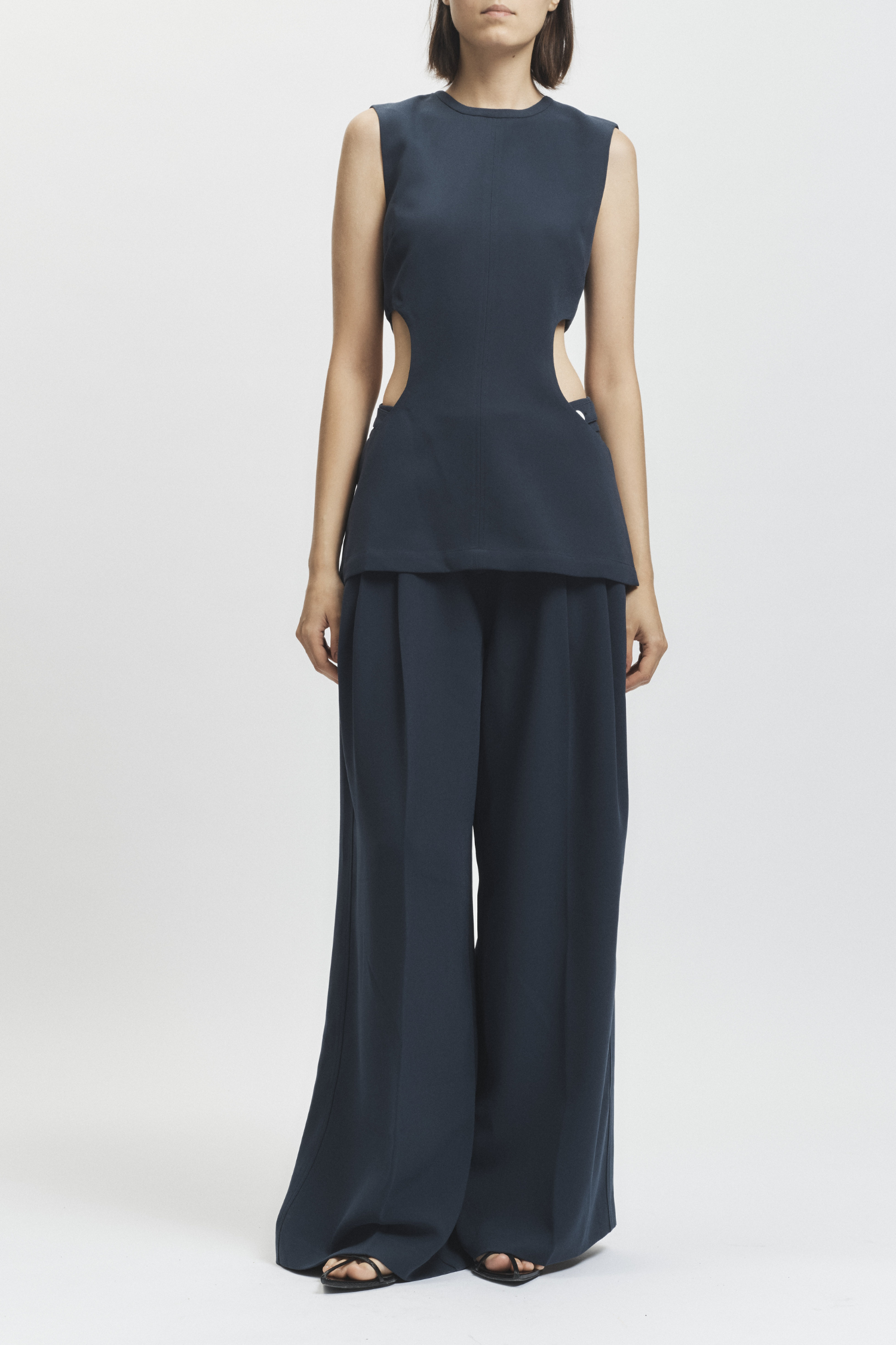 Izzi Crepe Cutout Bouse, Navy