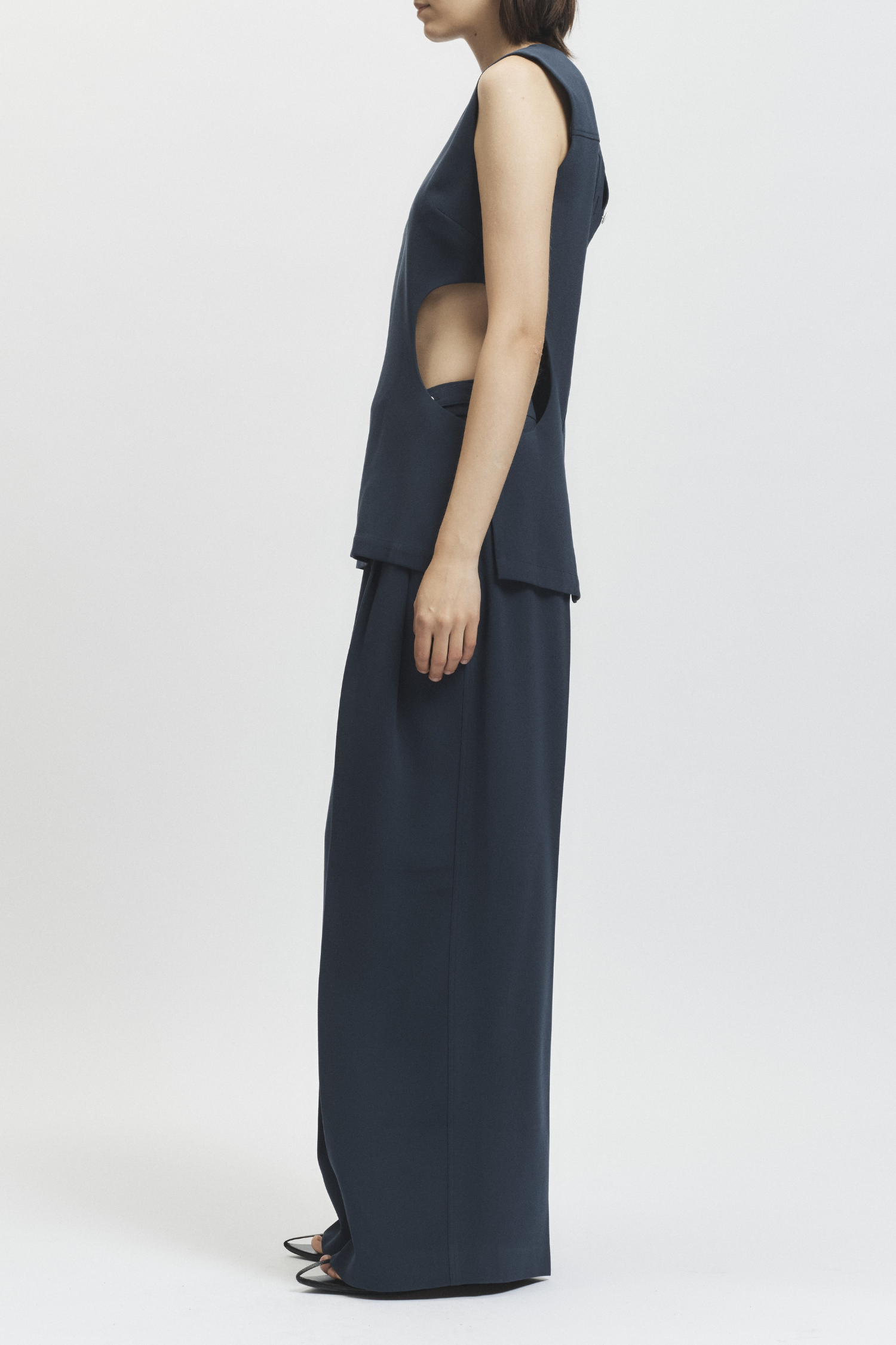 Izzi Crepe Cutout Bouse, Navy