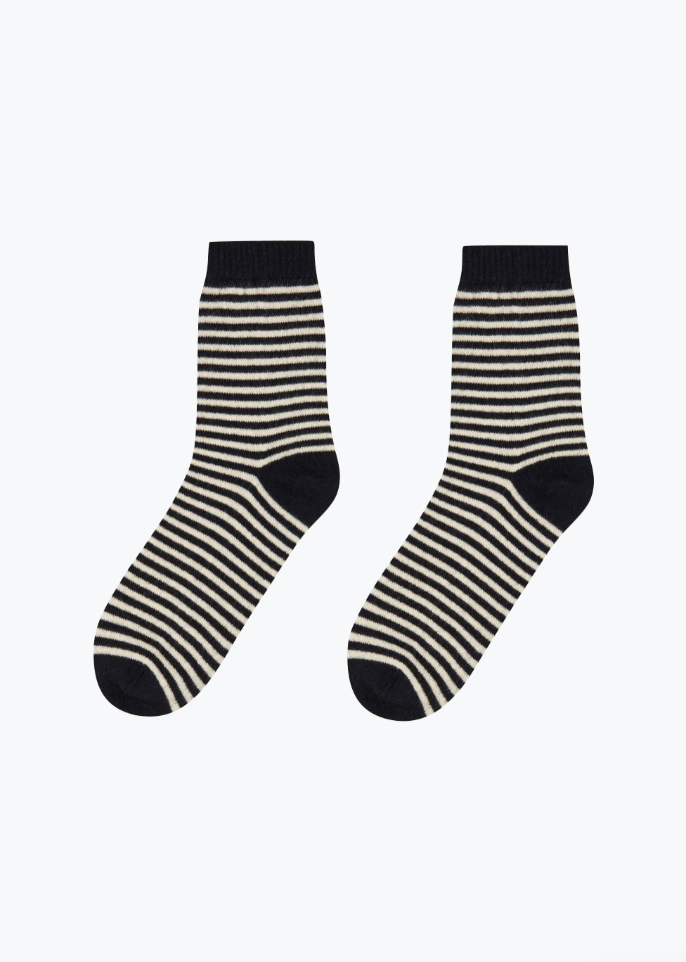 Jumper1234_Cashmere_Stripe_Socks_in_Black_and_Jasmine.png