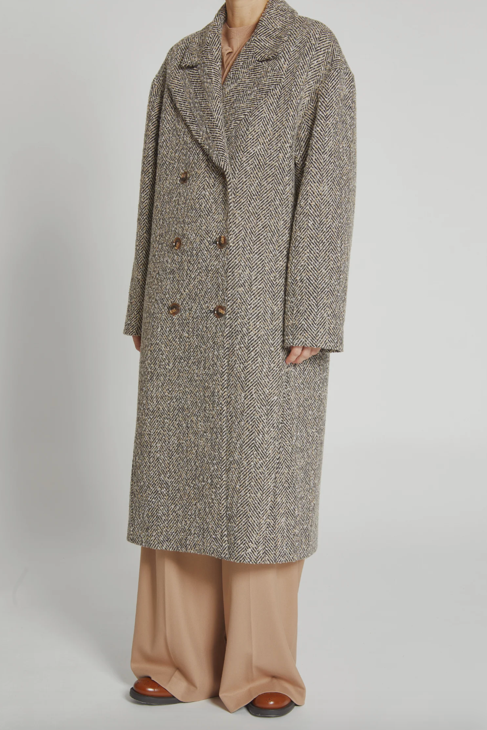 Saint_Art_Dayana_Herringbone_Coat.png