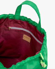 inside details of Sac Tout in Fern Recycled Nylon