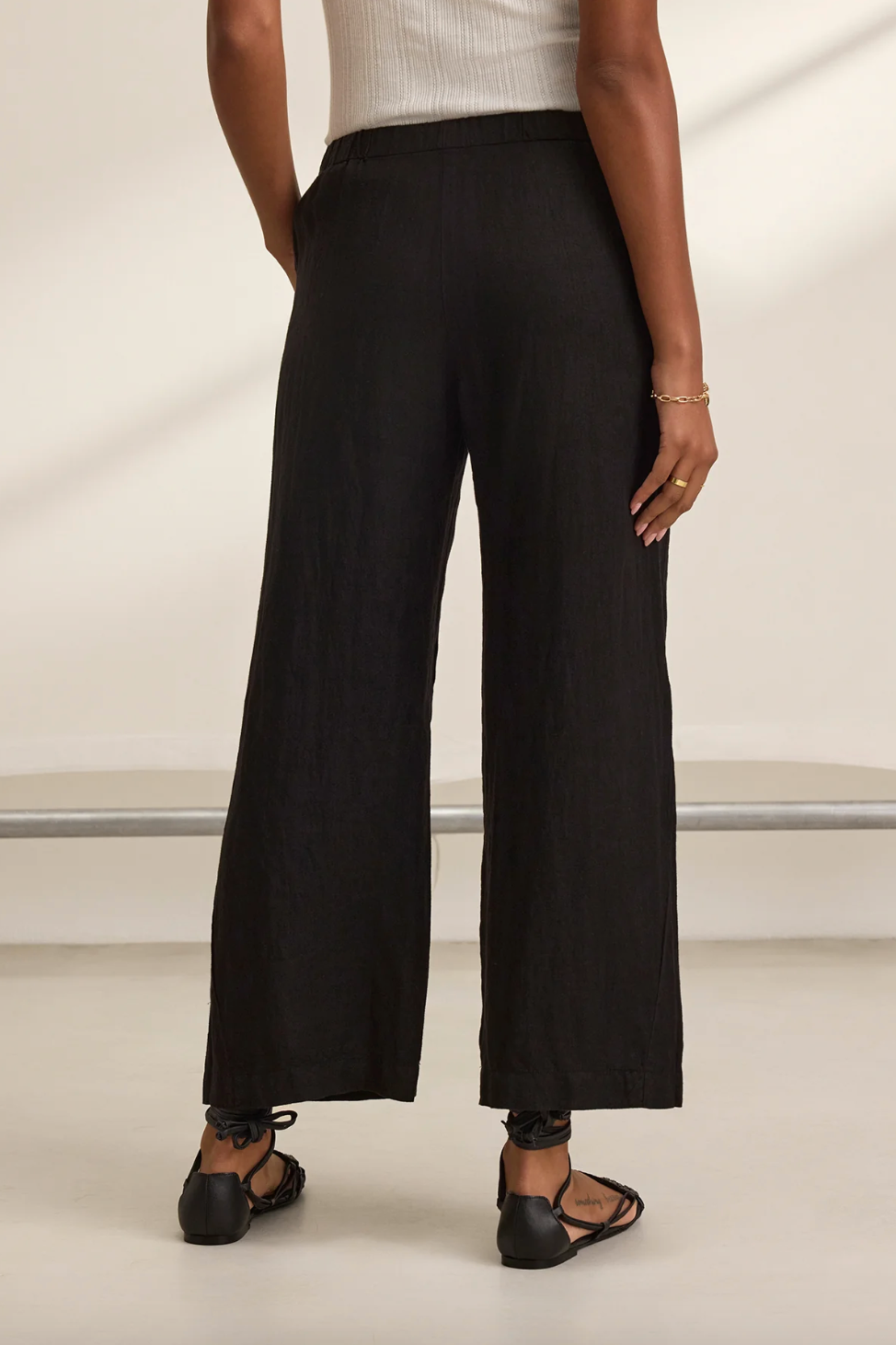 Lola Linen Pant in Black