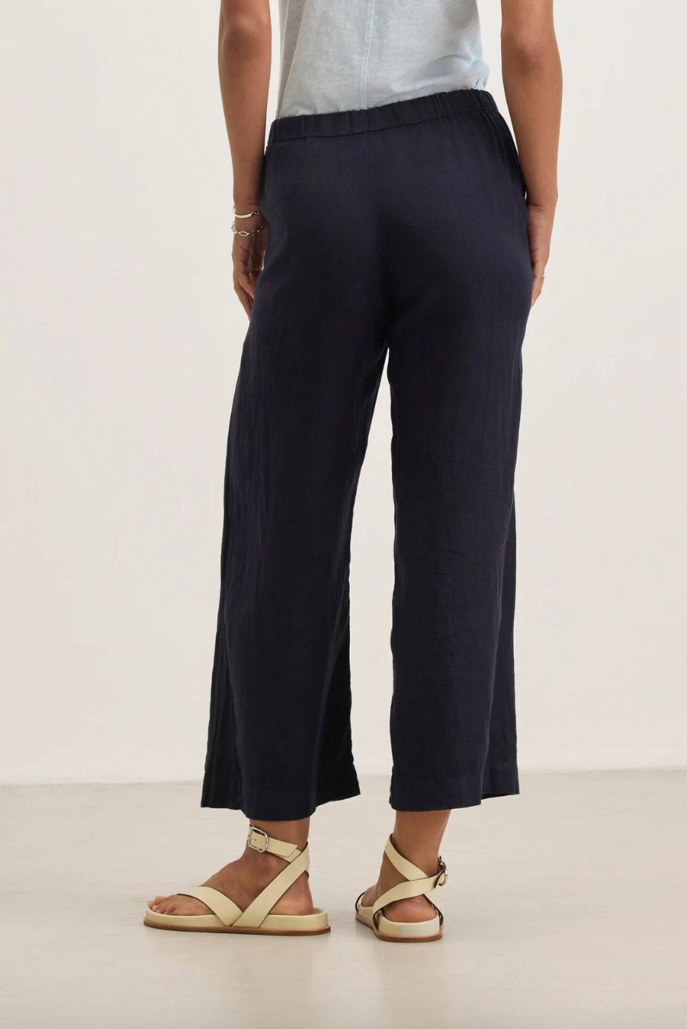 Velvet_Lola_Linen_Pant_in_Shadow_2.png