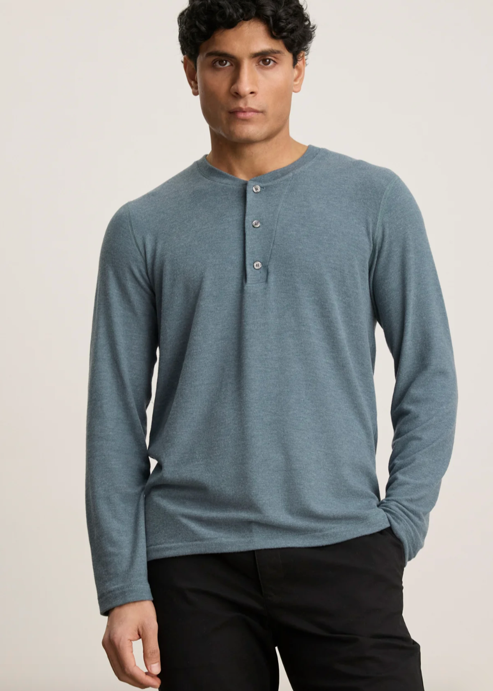 Ryland Long Sleeve Henley in Anthracite