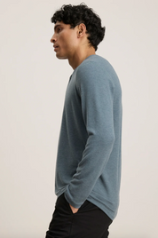 Ryland Long Sleeve Henley in Anthracite