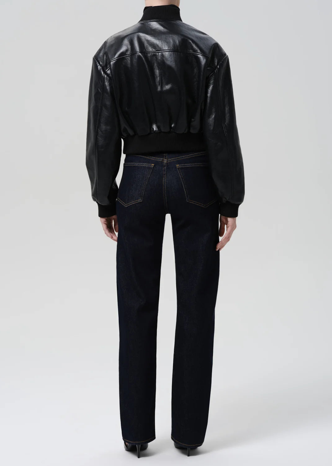 person wearing citizens of humanity womens denim Palma Straight Long Clean Hem In Inky Rinse