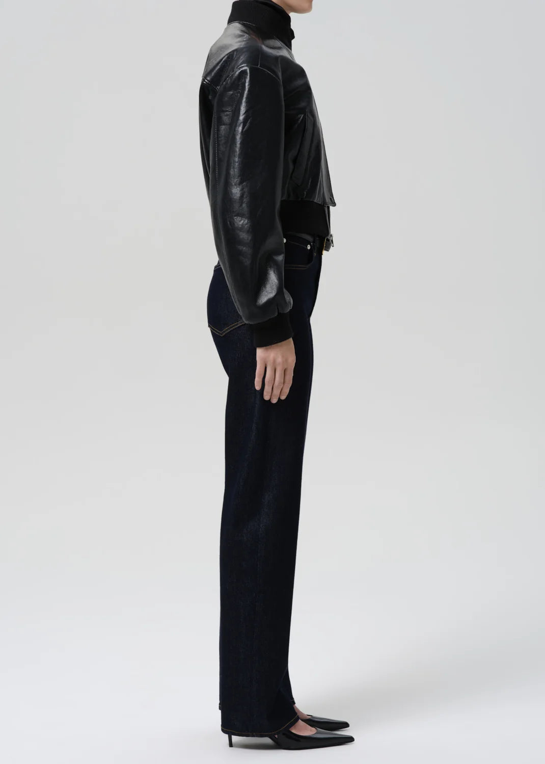 person wearing citizens of humanity womens denim Palma Straight Long Clean Hem In Inky Rinse