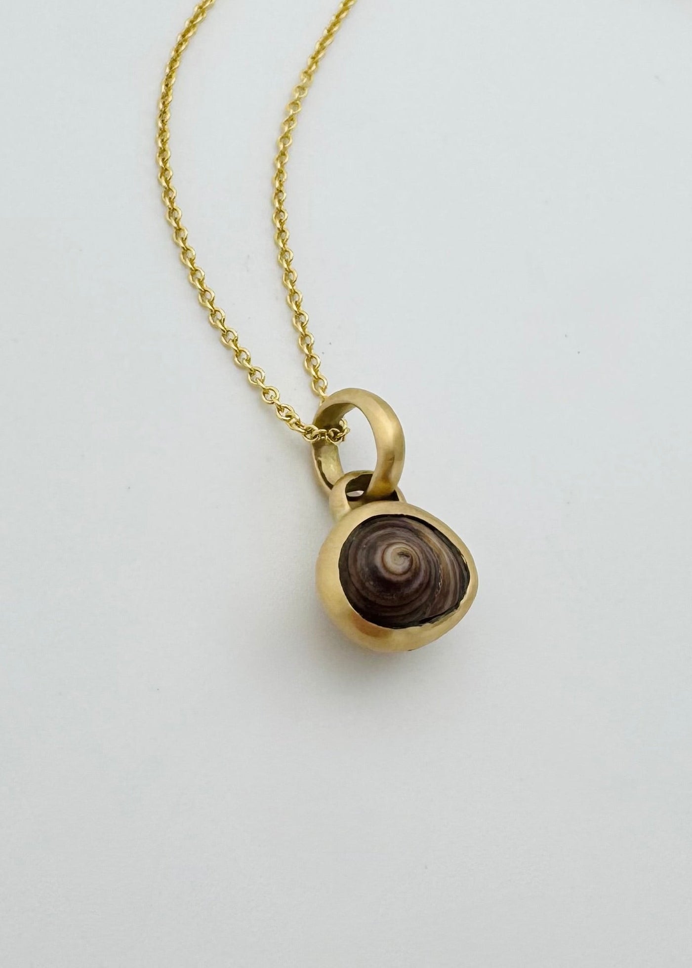 dunton ellerkamp fine jewelry 18k yellow gold One-of-a-Kind Mini Snail Shell Pendant