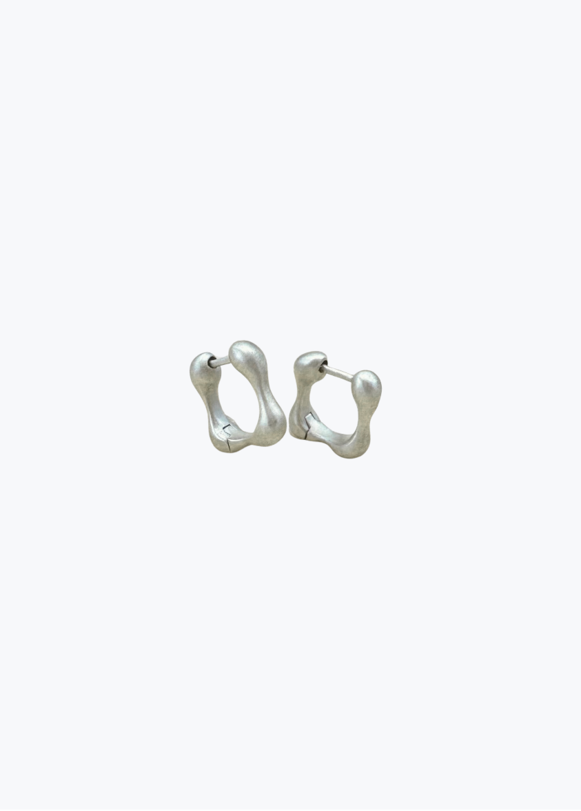 dunton ellerkamp jewelry Owen Huggies in Silver
