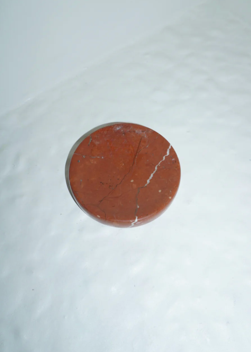 huegah home Cleo Dish - Red Marble
