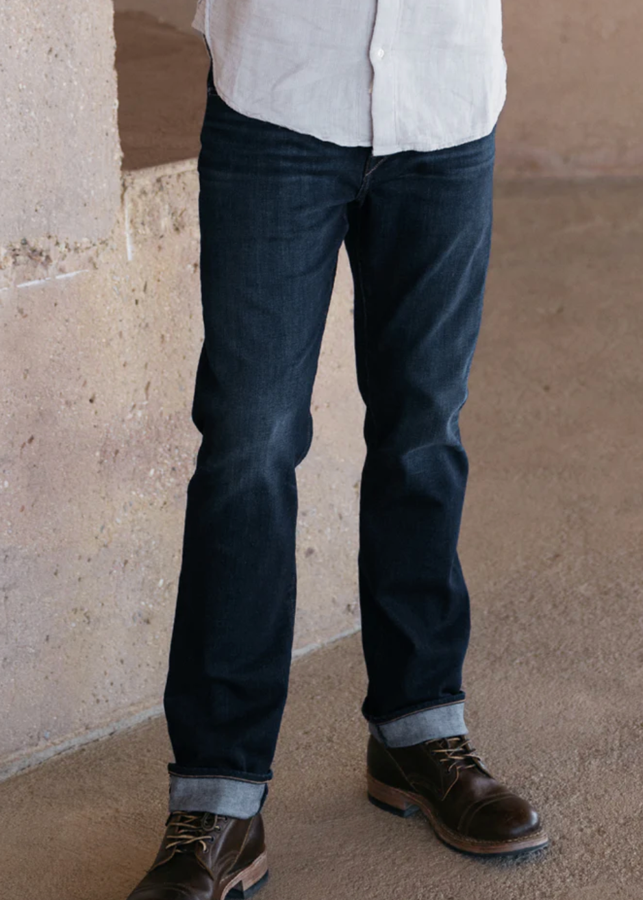 The Hammer Straight 10.5oz Stretch Selvedge Jeans in Dizzy Wash
