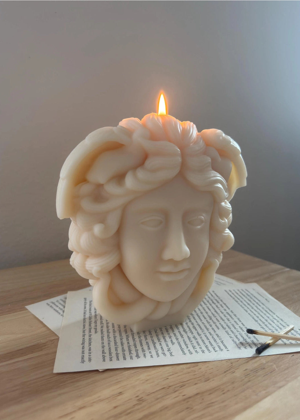 mikuni Medusa Candle handcarved soy wax